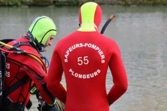 Sapeurs pompiers plongeurs