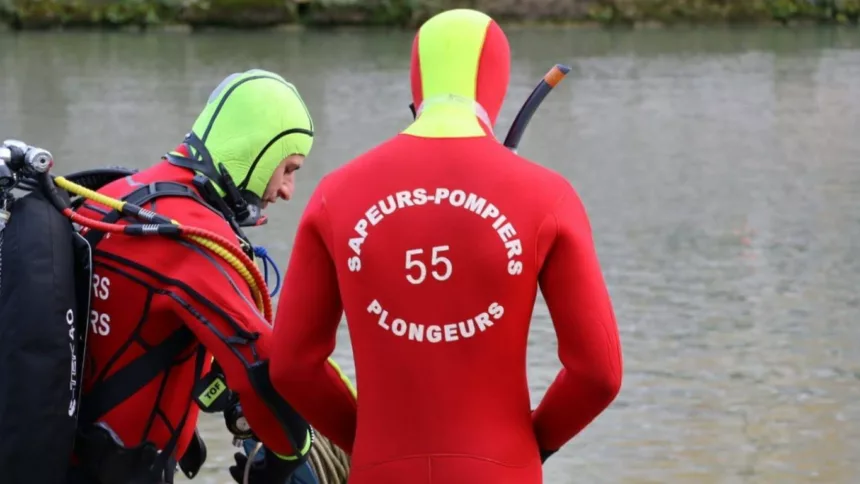 Sapeurs pompiers plongeurs