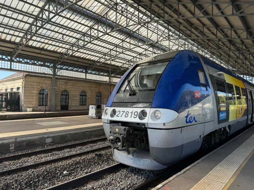 Train en gare de Bar le Duc