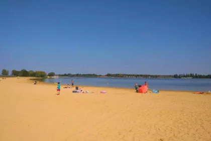 Plage de giffaumont-champaubert