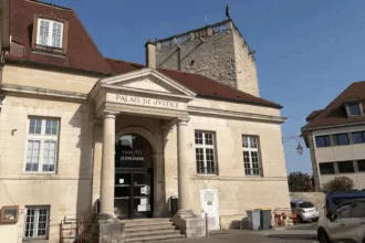 Tribunal chaumont