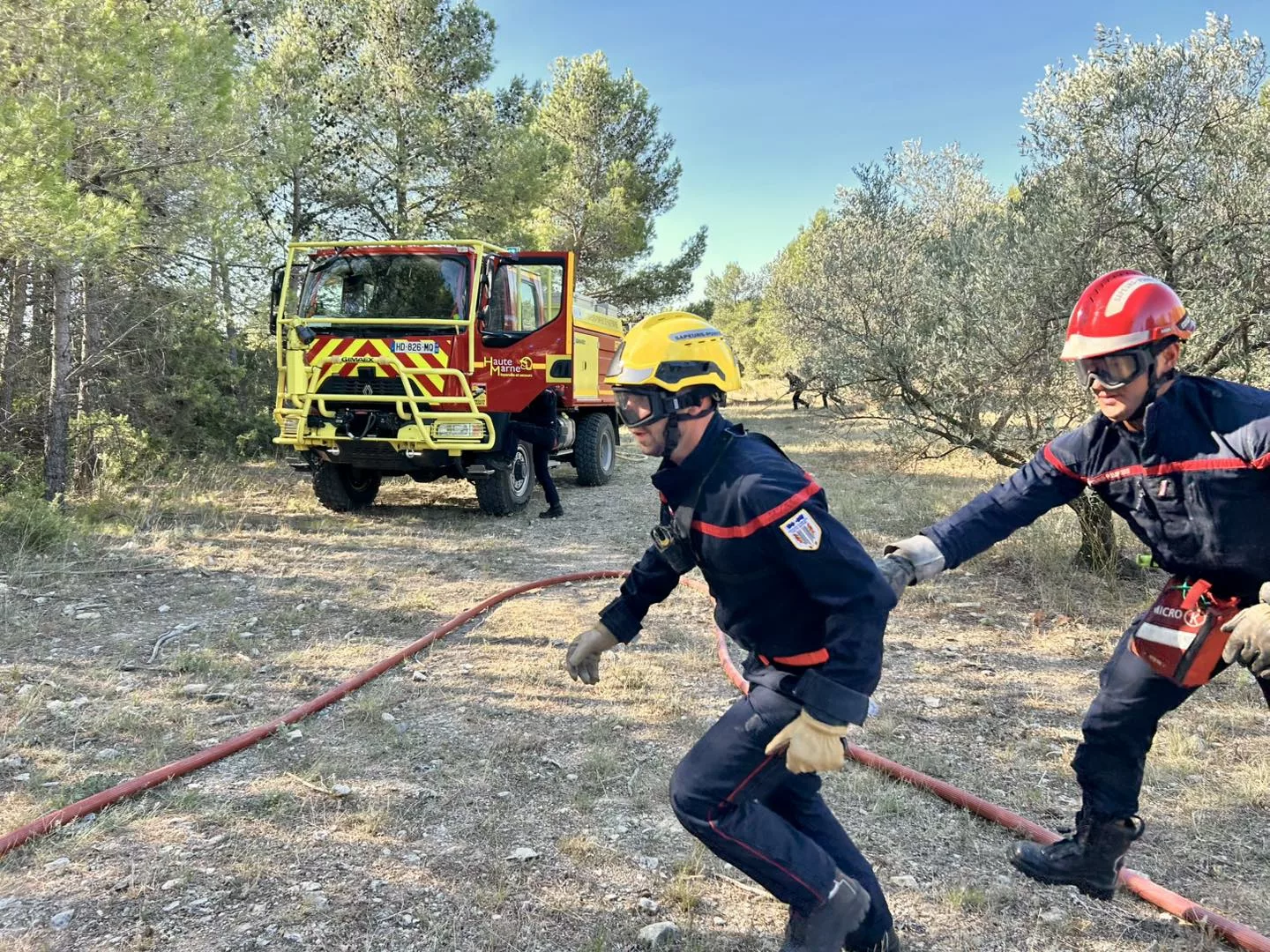 Pompiers de la Haute Marne sur un feu de forêt