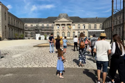 Le château de Commercy dévoile ses secrets lors d’une visite guidée