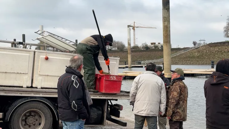 La pêche interdite depuis un mois : la réouverture est attendue avec impatience